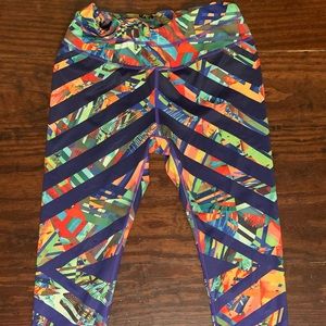 ATHLETA Kaleidoscope Crop Tight Leggings Capris S